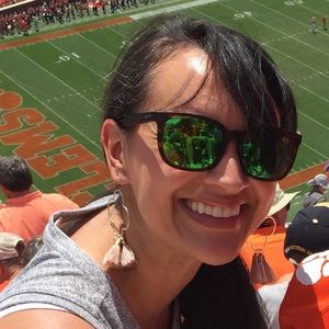 Meet your Posher, Jaclyn